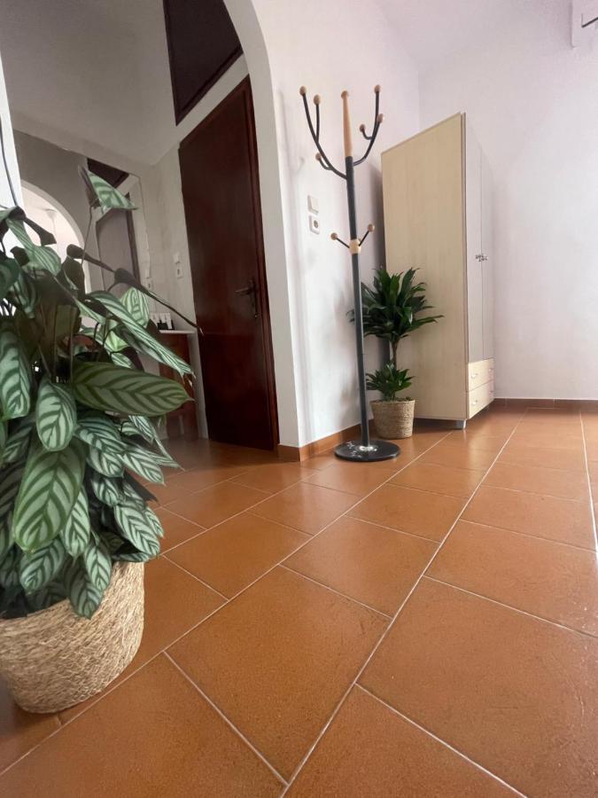 Kapodistriou Apartments Aegina Экстерьер фото